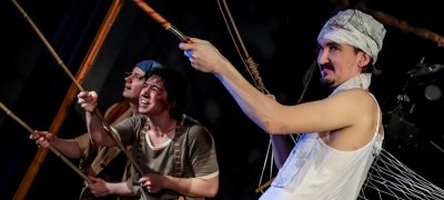 «Мой дядя самых честных правил»: абхазское солнце над театром «Эрмитаж»…